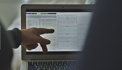 電子芯聞早報(bào) 高通無(wú)線(xiàn)連接技術(shù)之旅深度解析